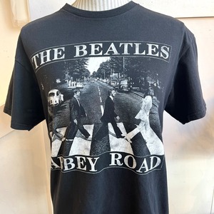 "The Beatles" ABBEY ROAD used T-shirts