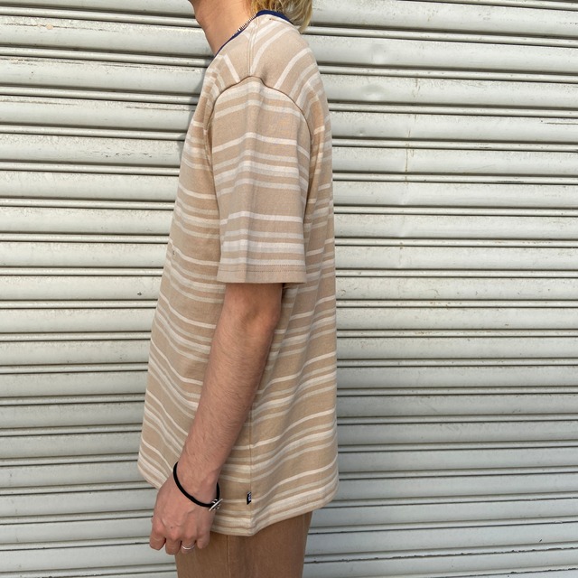 未使用品 HUFハフ マルチボーダー柄Tシャツ L ロゴ刺繍 ベージュ系