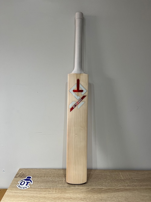 OT Mage-Ninja Red/White English Willow Grade 2 Bats SH - JPGavan custom OT5