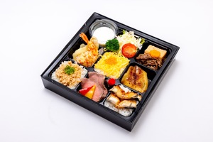 松花堂弁当　千輪菊　