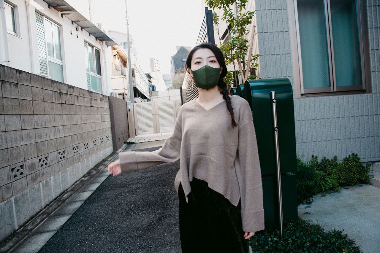 Vネックニット（厚手）_グレイッシュベージュ