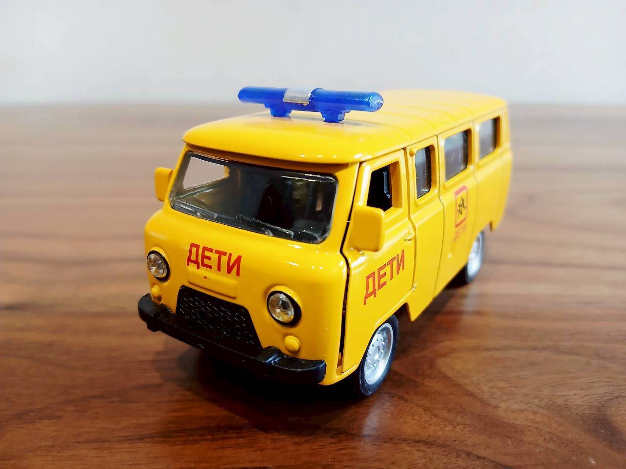 モデルカー | 中島雑貨 -ロシア直輸入販売-