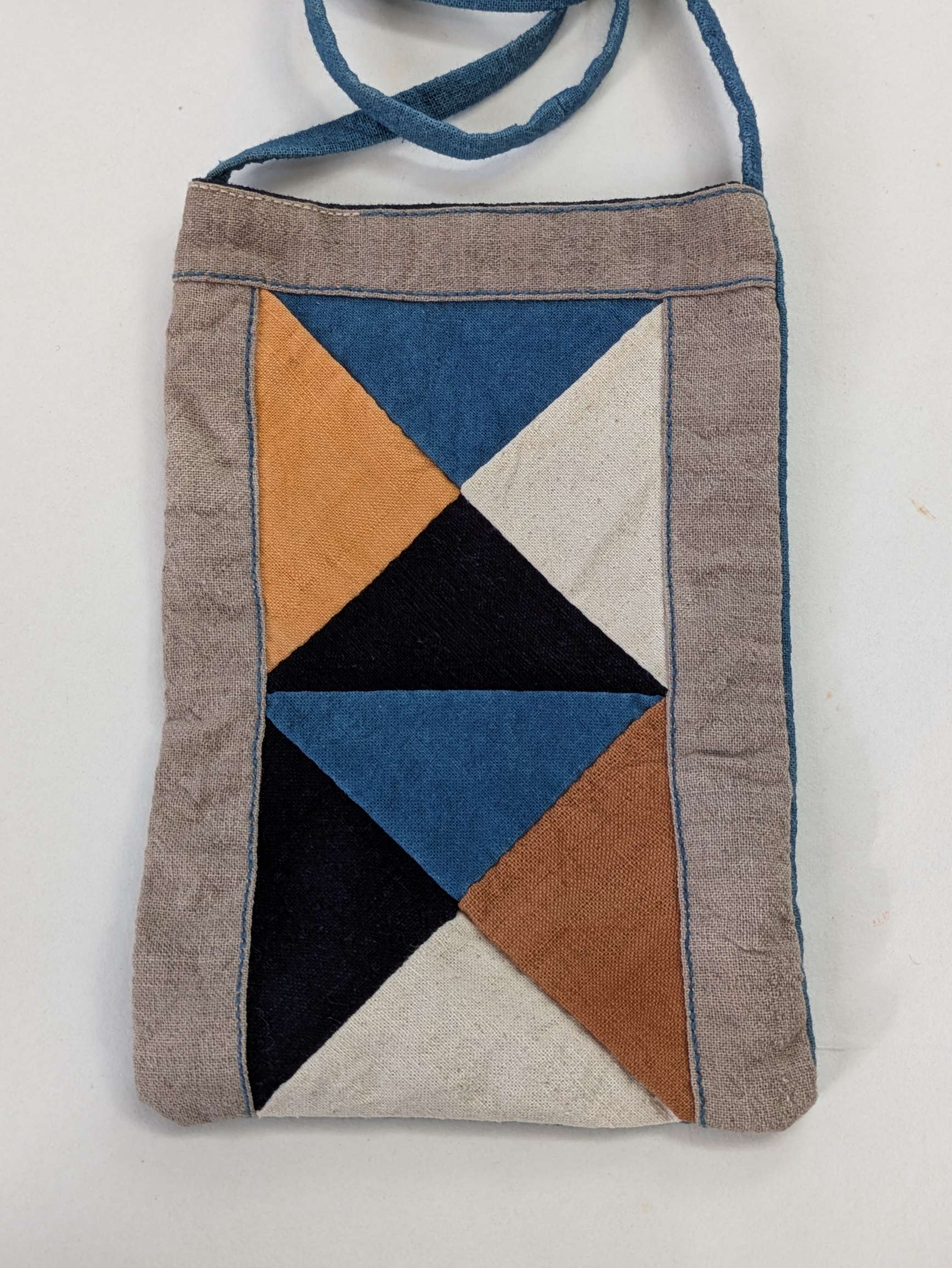 ラオス レンテン族草木染めポシェット ③ ④ | sora to tori