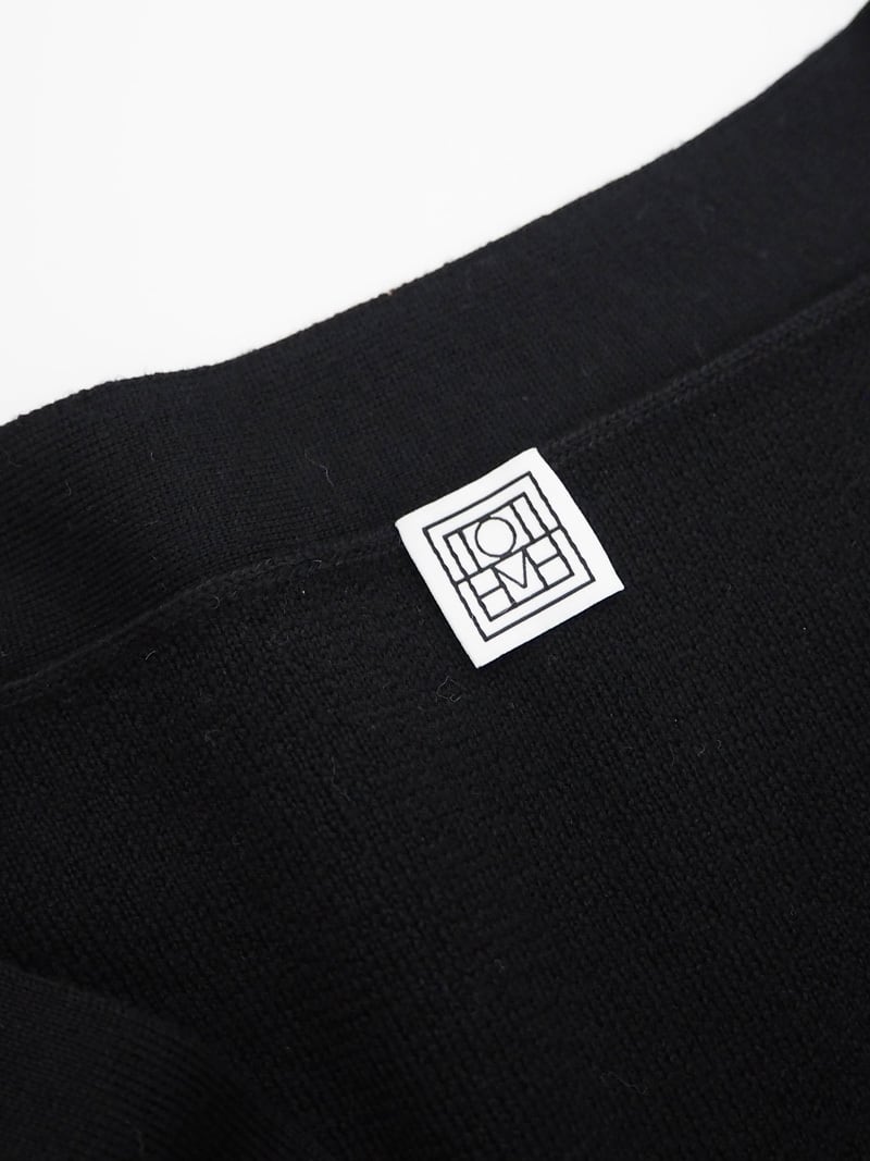 2020 / TOTEME（トーテム）VINCI KNIT カーディガン | LIFNE（リフネ）