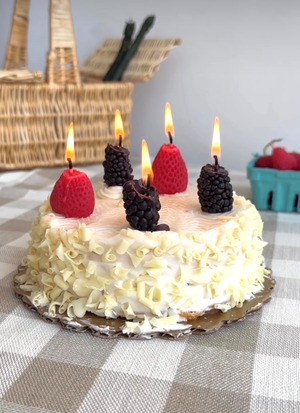 100% Beeswax ベリーキャンドル Berry Candles