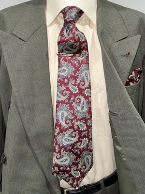 vintage silk necktie / bordeaux × khaki paisley