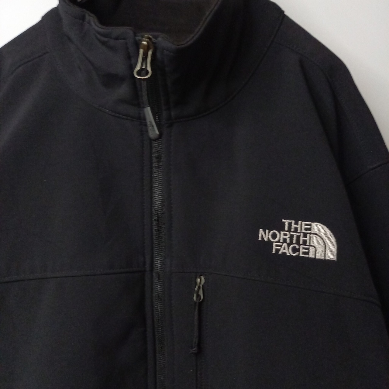 ノースフェイス　ソフトシェル　ジャケット　フリース　裏起毛　シンチラ　刺繍ロゴ