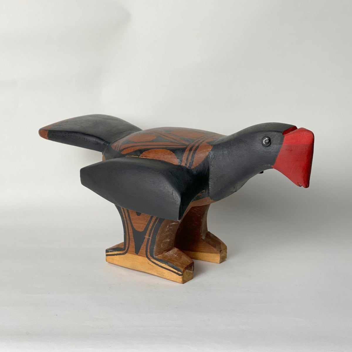 ブラジル先住民族の椅子 MUTUM ホオダレホウカンチョウ 小型 全長38cm