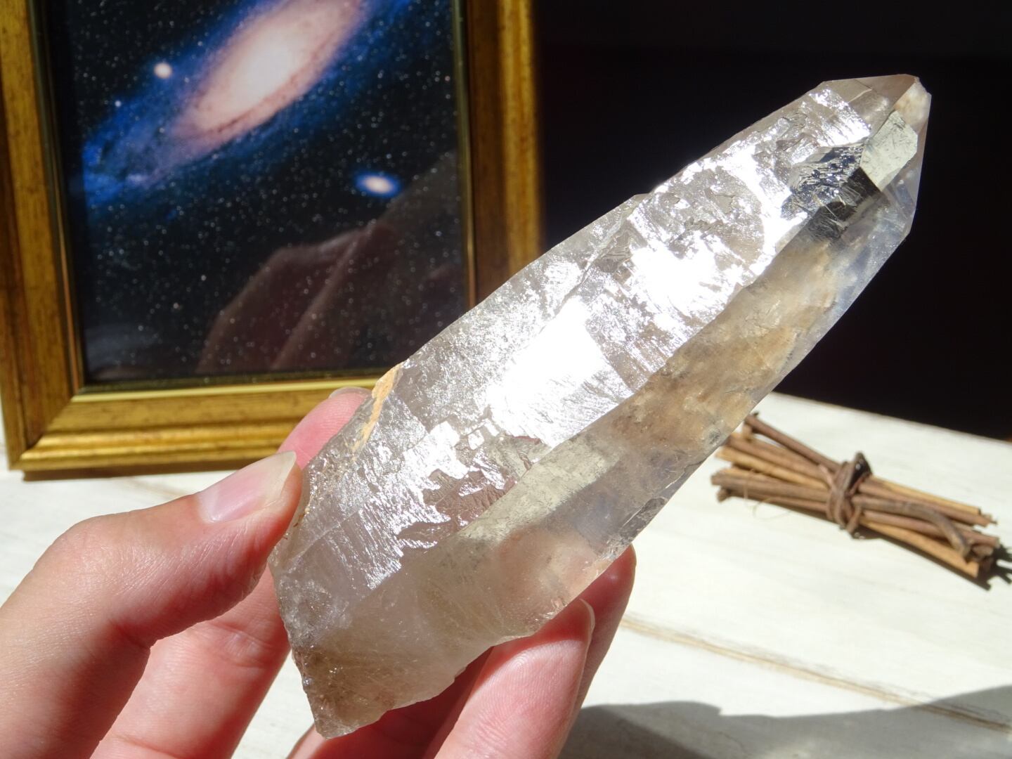 山水 】 モンド・クォーツ（タンザニアマスター）withカルサイト、蝕像