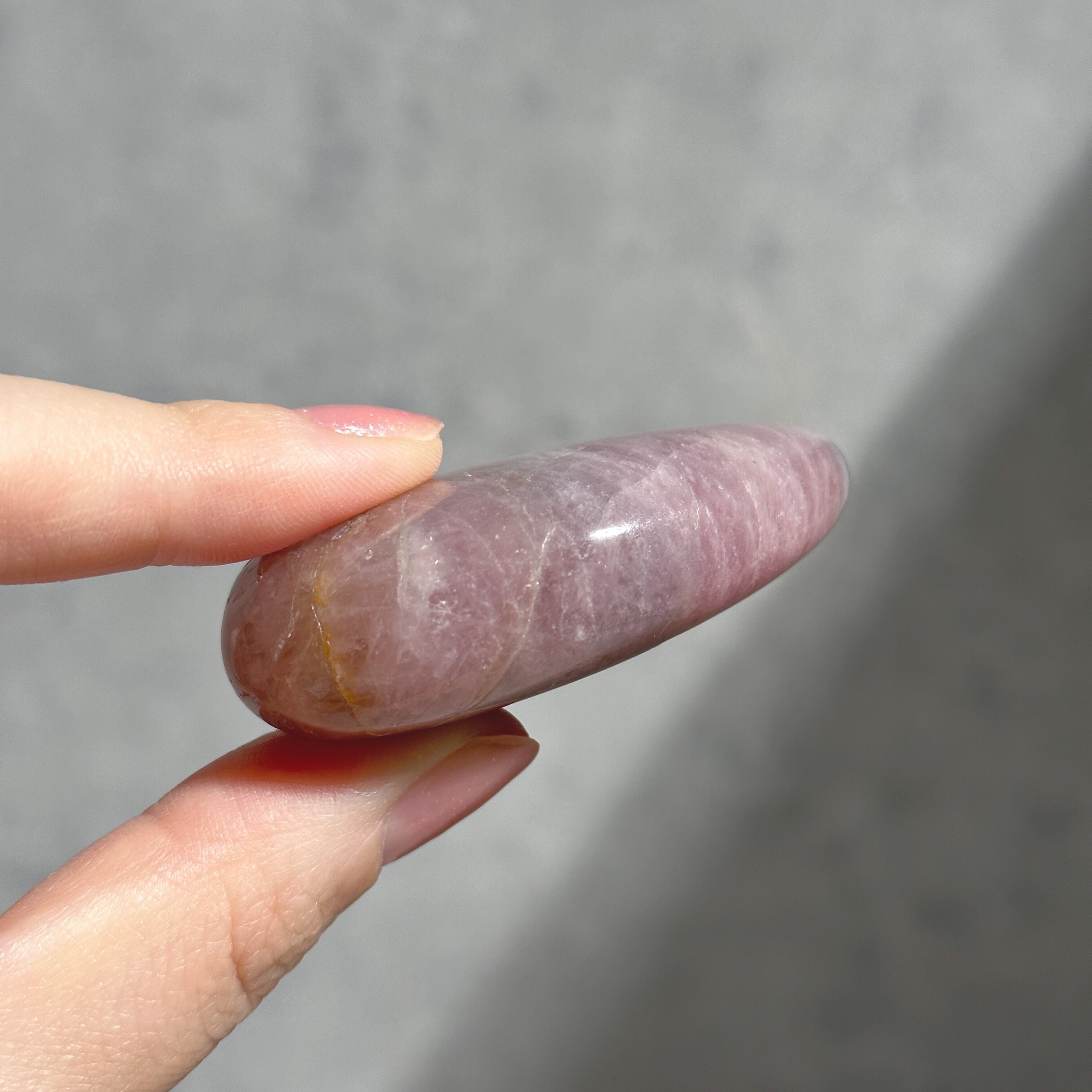 パープルローズクォーツ パームストーン21◇Purple Rose Quartz