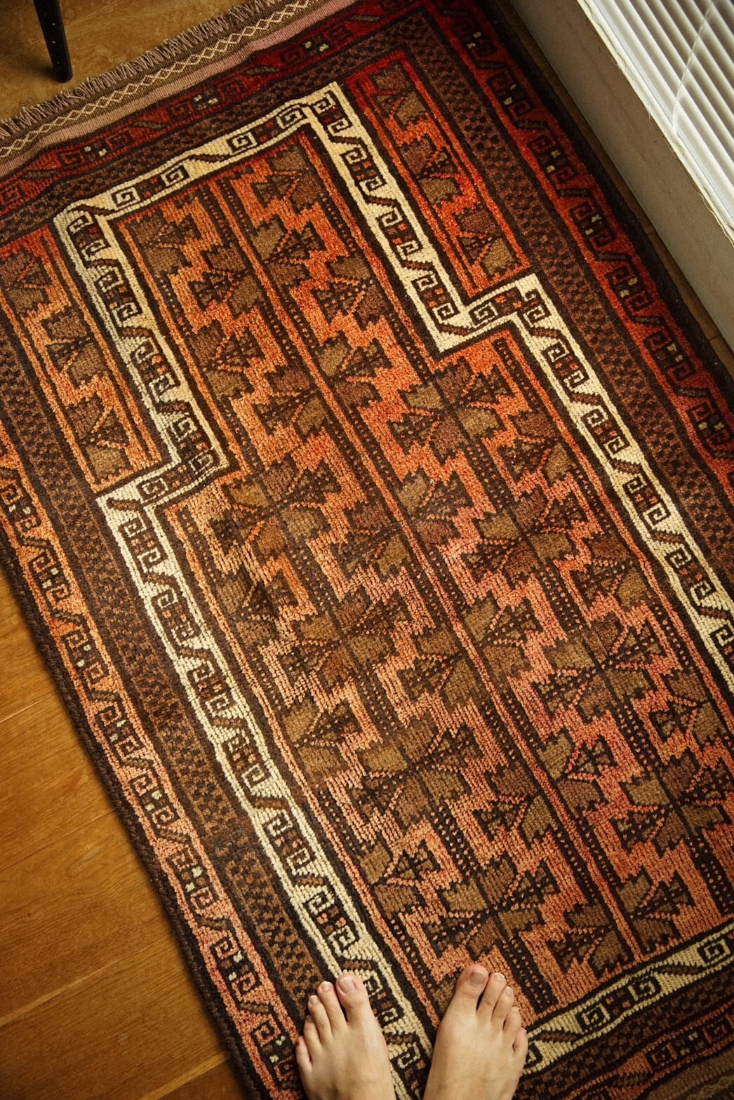 437-Vintage Taimani prayer rug | 手織りのヴィンテージラグ専門店