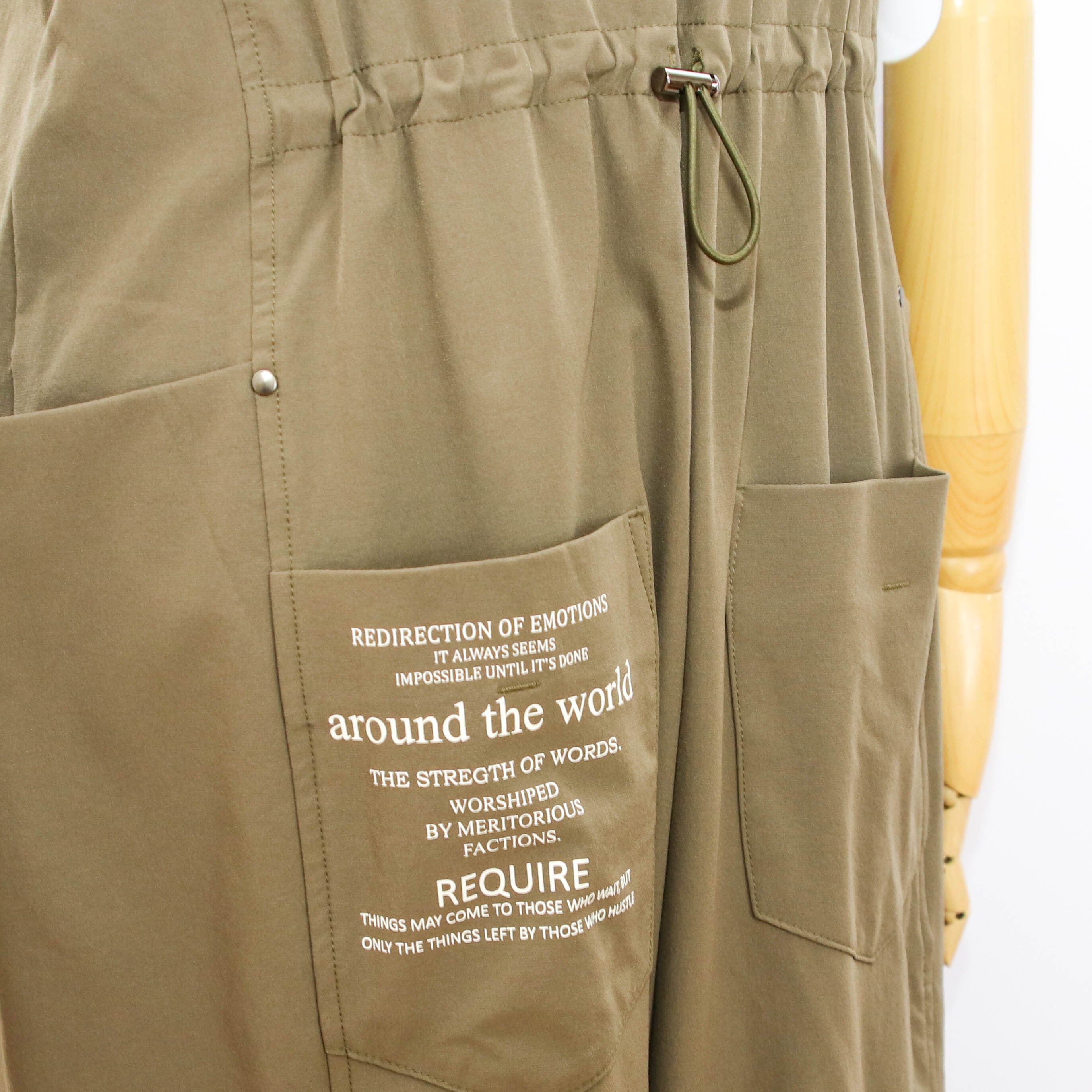 ayane(アヤン) 815331】深Vサロペット | ブティック EVE