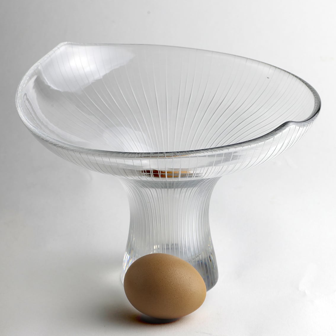 タピオヴィルカラ　アルニカ　ヴィンテージ　イッタラ　ヌータヤルヴィ　花瓶 タピオヴィルカラ アルニカ ヴィンテージ イッタラ ヌータヤルヴィ