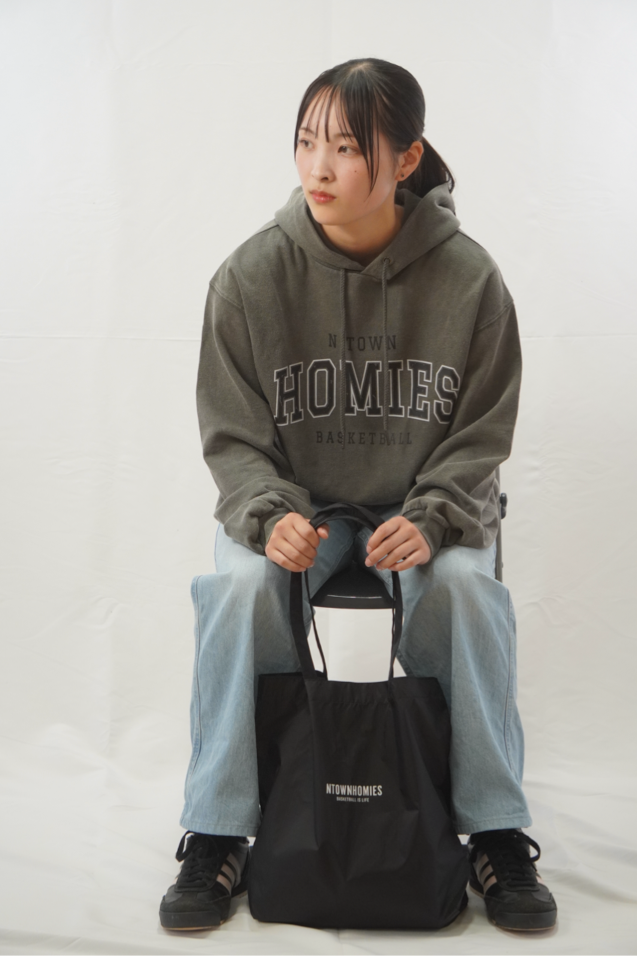 【受注生産】NYLON LOGO BAG color Black - 3