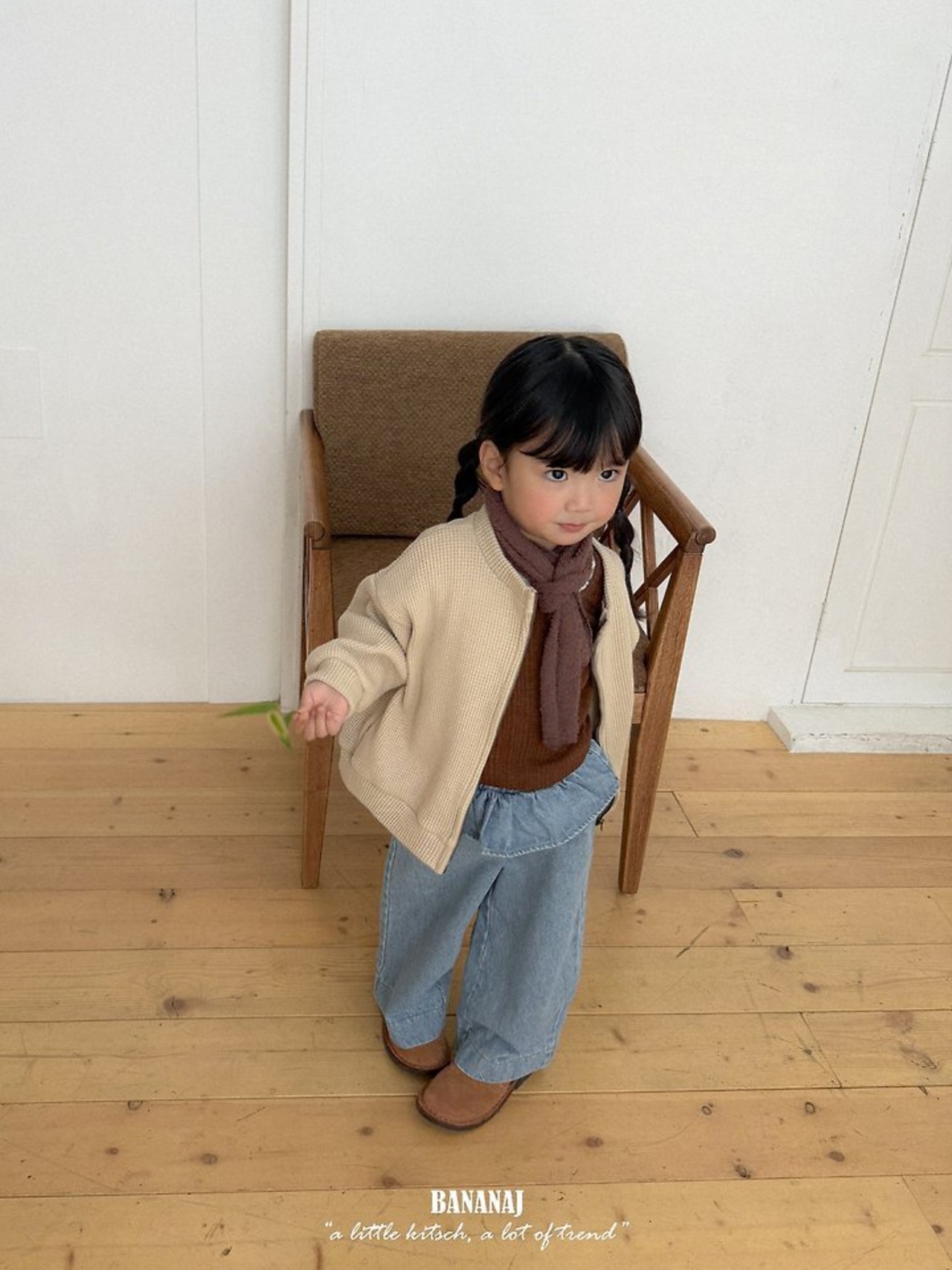 韓国子供服 / BANANA J / 26Autumn / フリルデニムパンツ / 秋服 / キッズ *XS~JS*