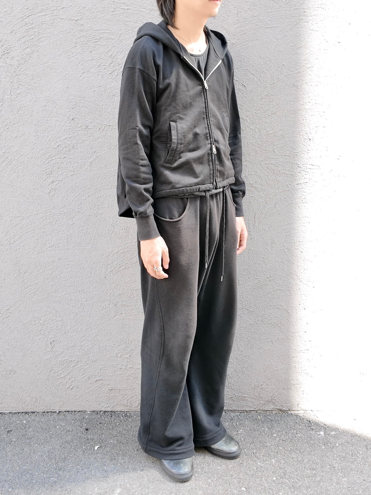 【ZUCCA】compact zip up hoodie