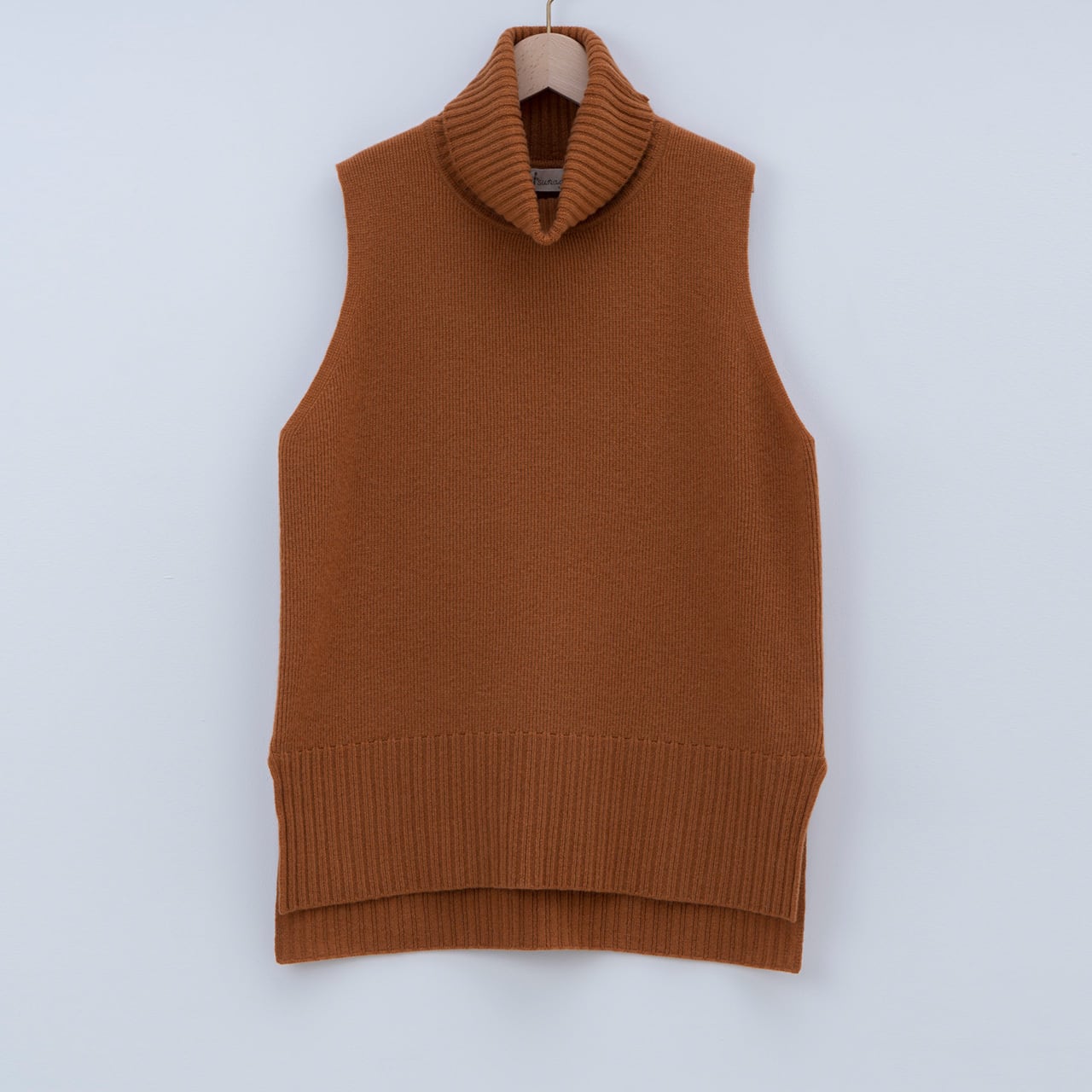 タートルネックベスト（サイズ：38・42） | 白田のカシミヤ ONLINESHOP