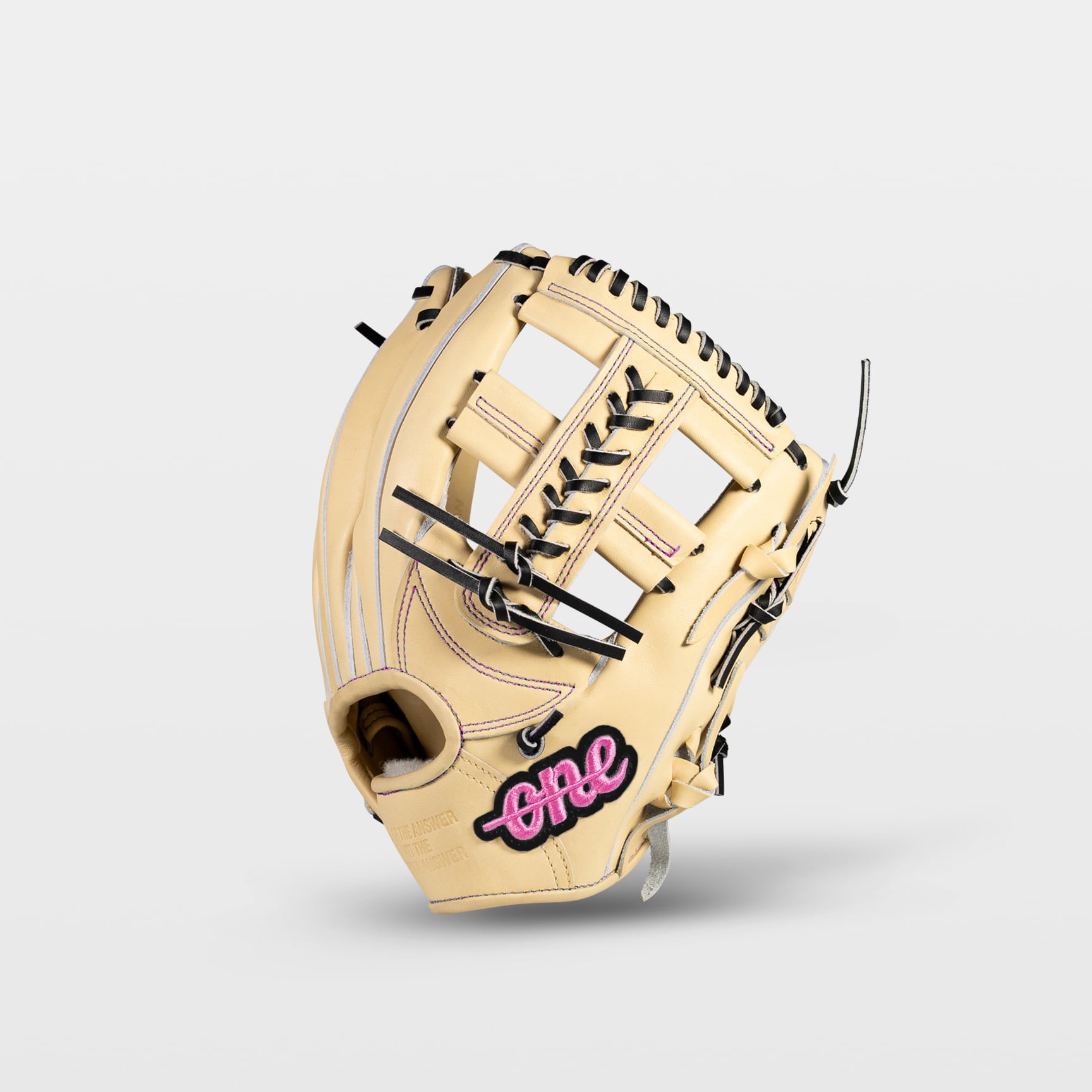 本日のみ出品 ワンオブジアンサー 硬式外野手グローブ 柳田選手 本日のみ出品 ワンオブジアンサー 硬式外野手グローブ 柳田選手
