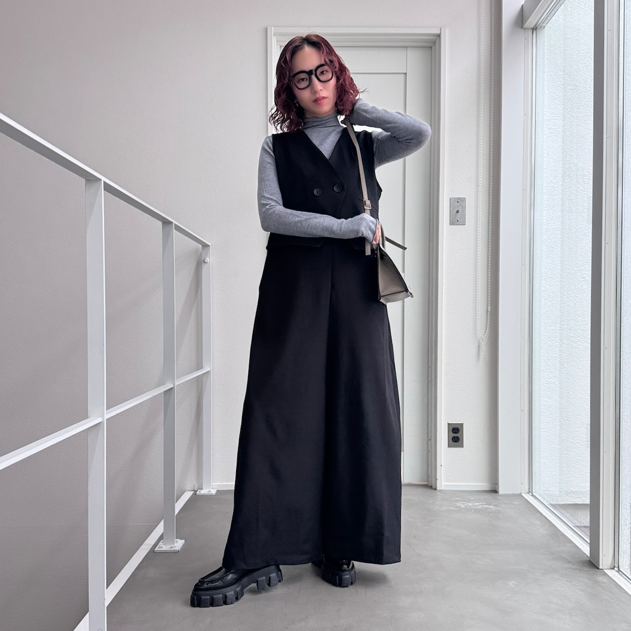 ショートジレall in one/ブラック