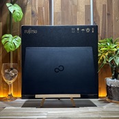 \ 公式ショップ限定価格❣️/ 超軽量《ハイスペック》LIFEBOOK UH93/B3 最高峰i7 SSD512GB メモリ8GB FHD ノートパソコン 安心サポート&3ヶ月保証付き