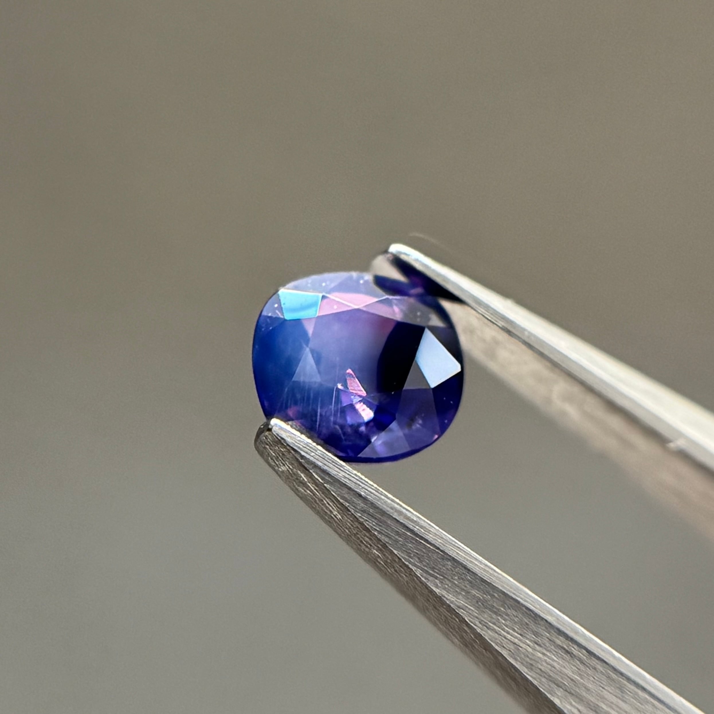 シルキーサファイア 0.350ct | scintillétoile powered by BASE シルキーサファイア 0.350ct | scintillétoile powered by BASE