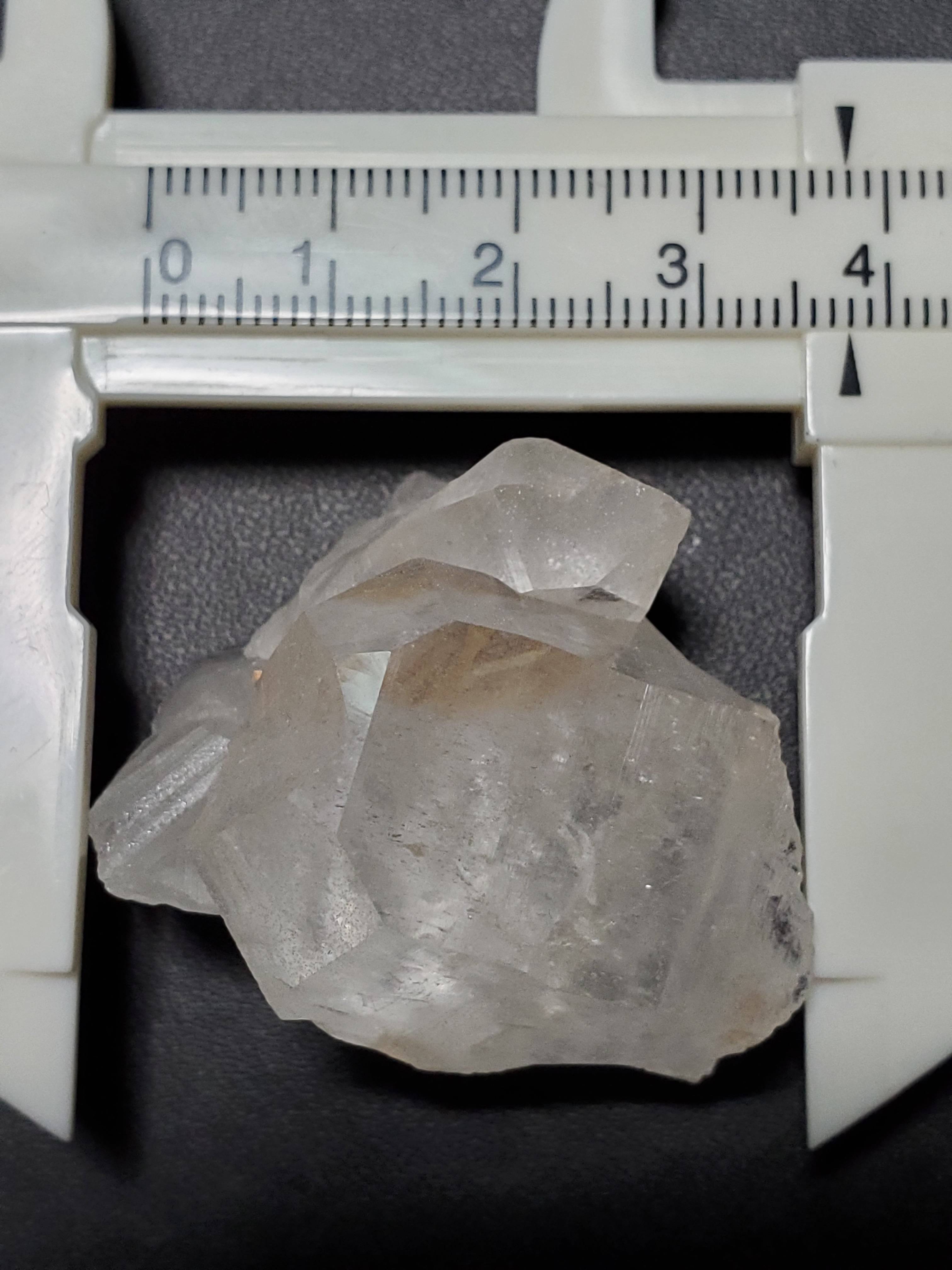 マニカラン　水晶　クラスター gm5874_a.jpg