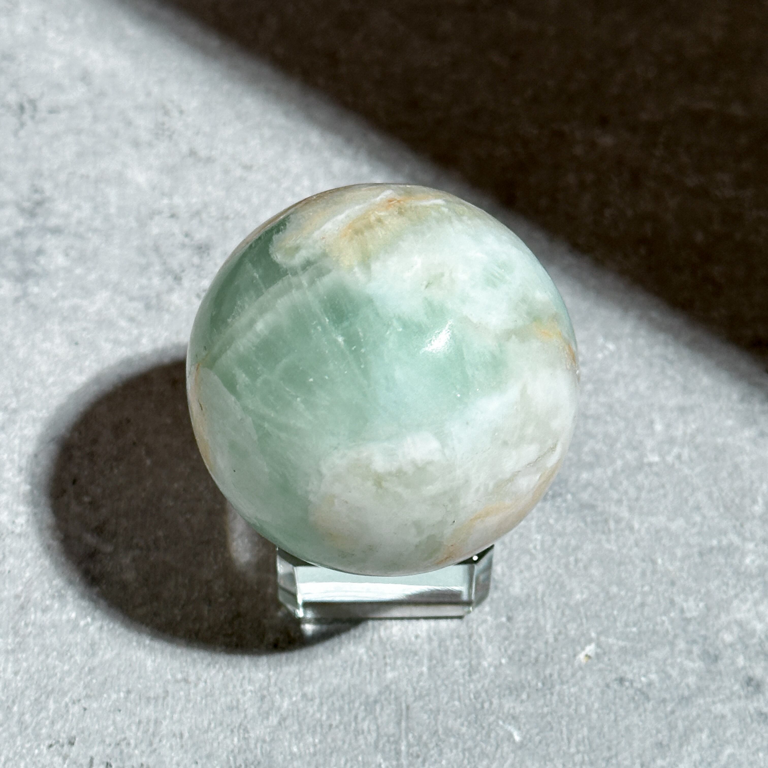 カリビアンブルーカルサイト スフィア（丸玉）01◇Caribbian Blue