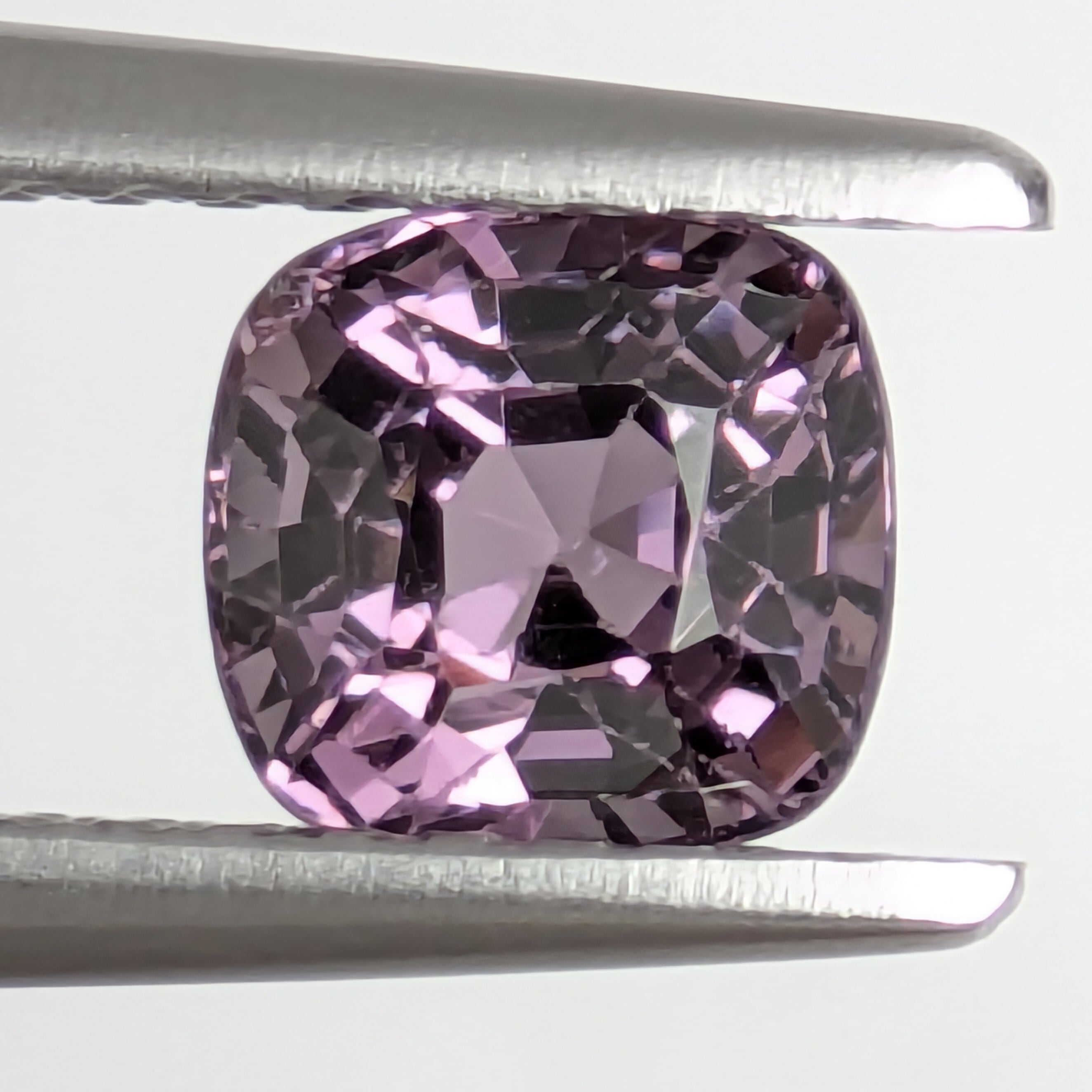 スピネル ルース ミャンマー・モゴック産【0.95ct】PRO208462 | Gem's