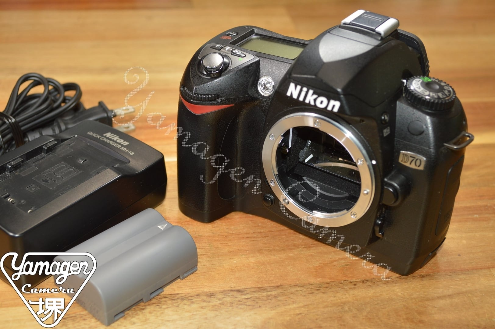 Nikon（ニコン）純正の電池ホルダー MS-1の2個セット Nikon/【希 少】Nikon MS-1 2個セット 単3電池ホルダー 【Nikon F2 MD