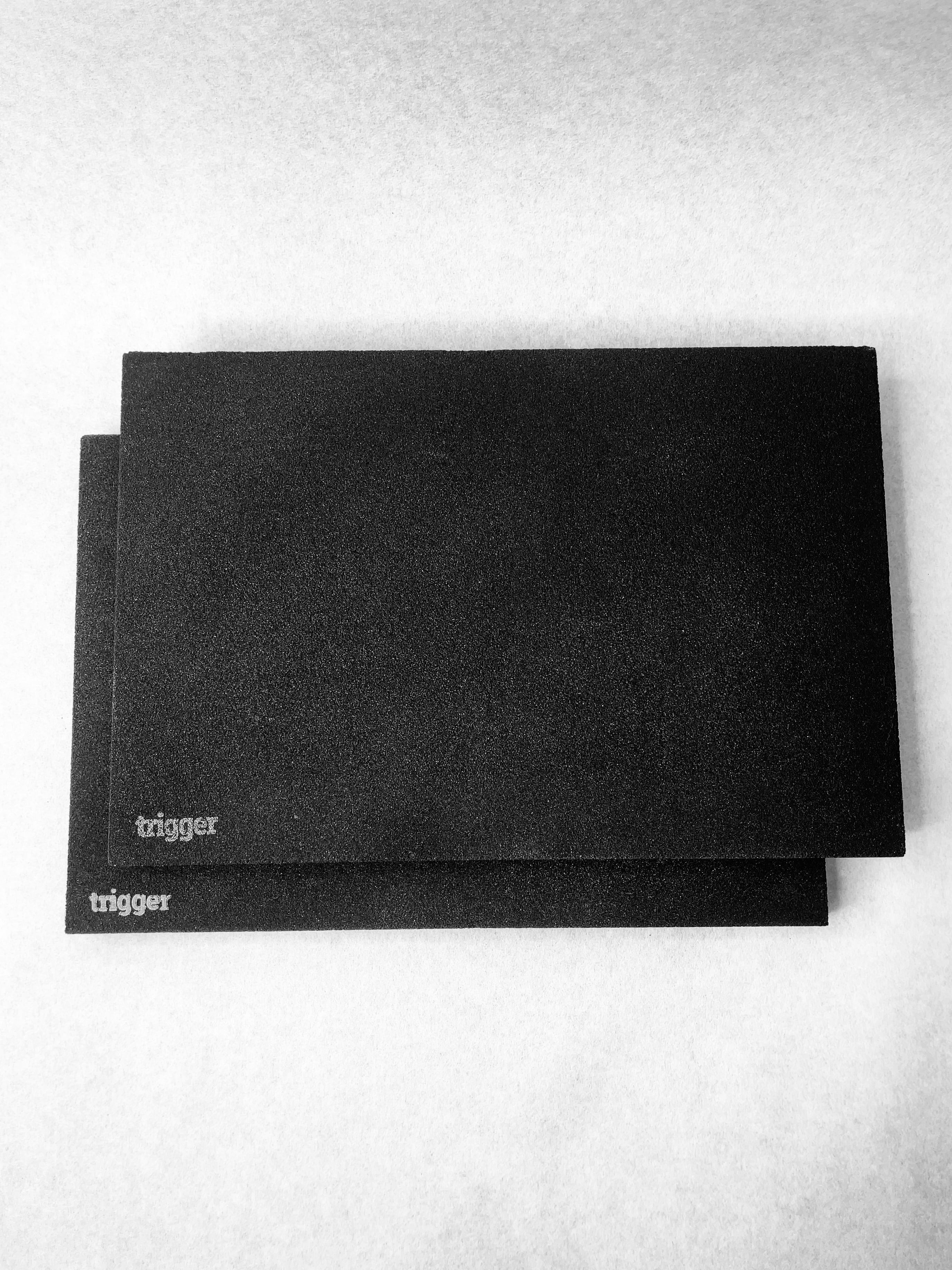 BLACK SAND・LARGE PLATE