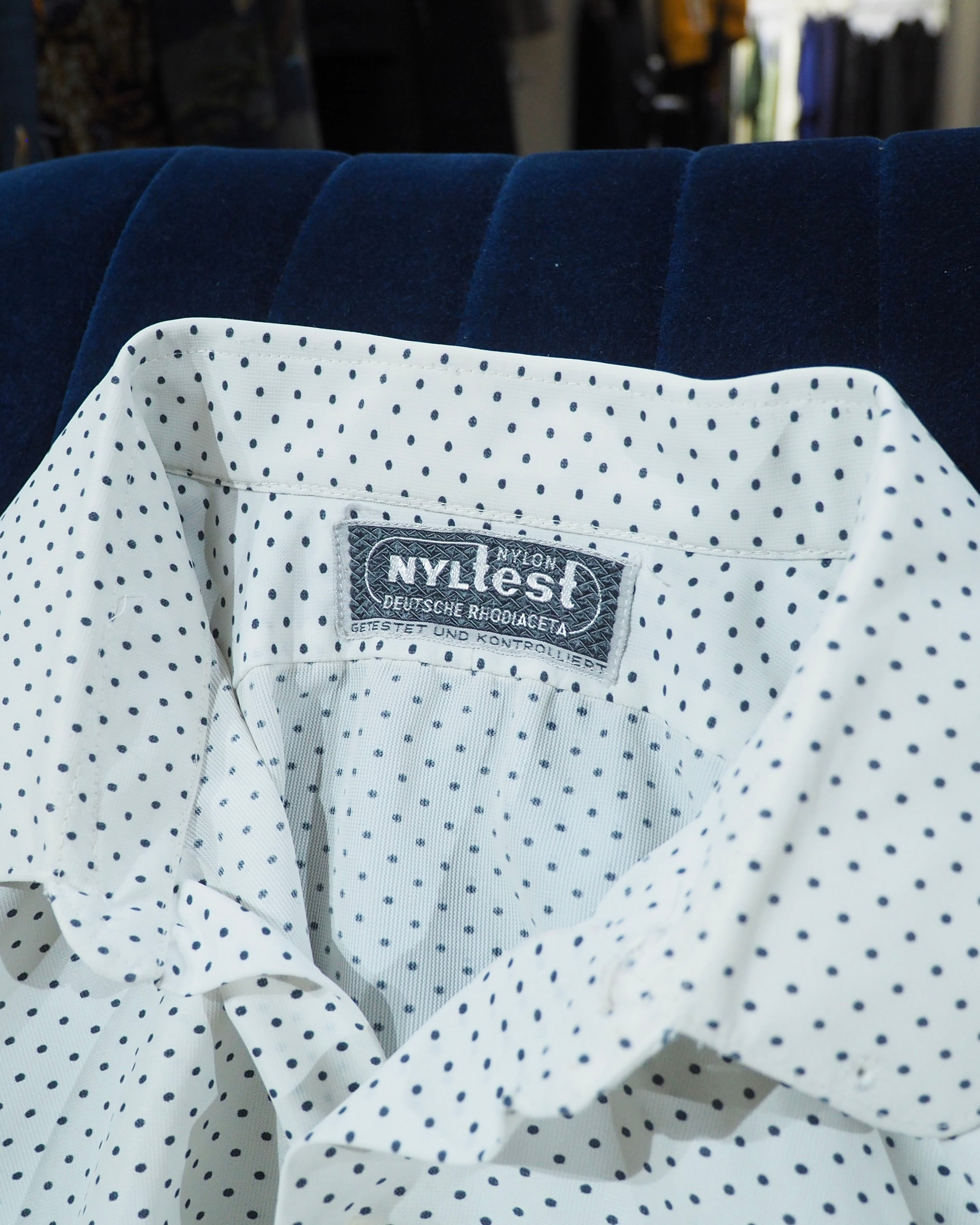 1970s ” Nyltest ” Dot pattern vintage Drape loose shirt