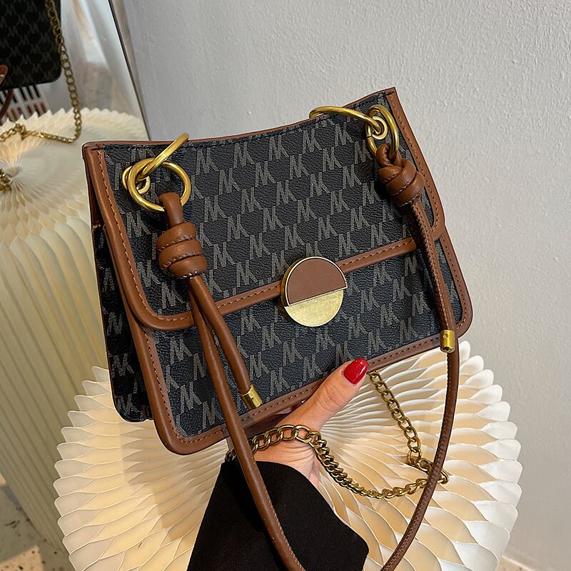 チェーン ワンショルダーオータムウィンター 秋物 冬物 スクウェア メッセンジャーバッグ Tiancai_Wing_Bag81385141315