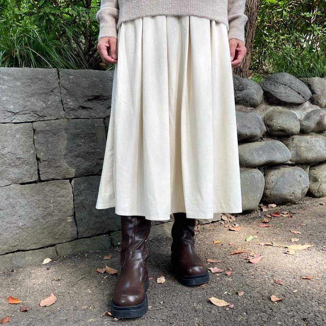 【再入荷】コーデュロイ タックフレアスカート}
