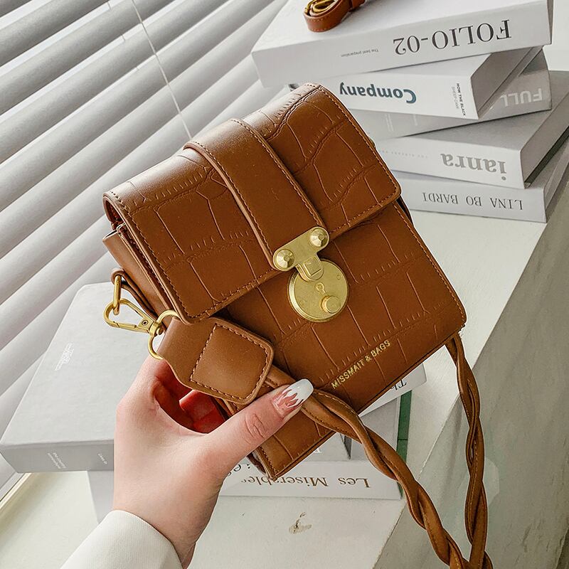 スタイルレッド スクウェア 手作りハンドバック24213265208