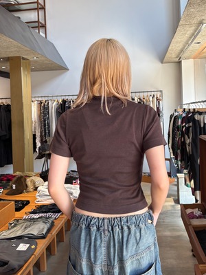 【26AW | WOMEN】Maison MIHARA YASUHIRO ミハラヤスヒロ / トップス / Mock Neck Cropped Short Sleeve T-shirt  K17TS821
