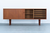Hans J. Wegner | RY26 Sideboard