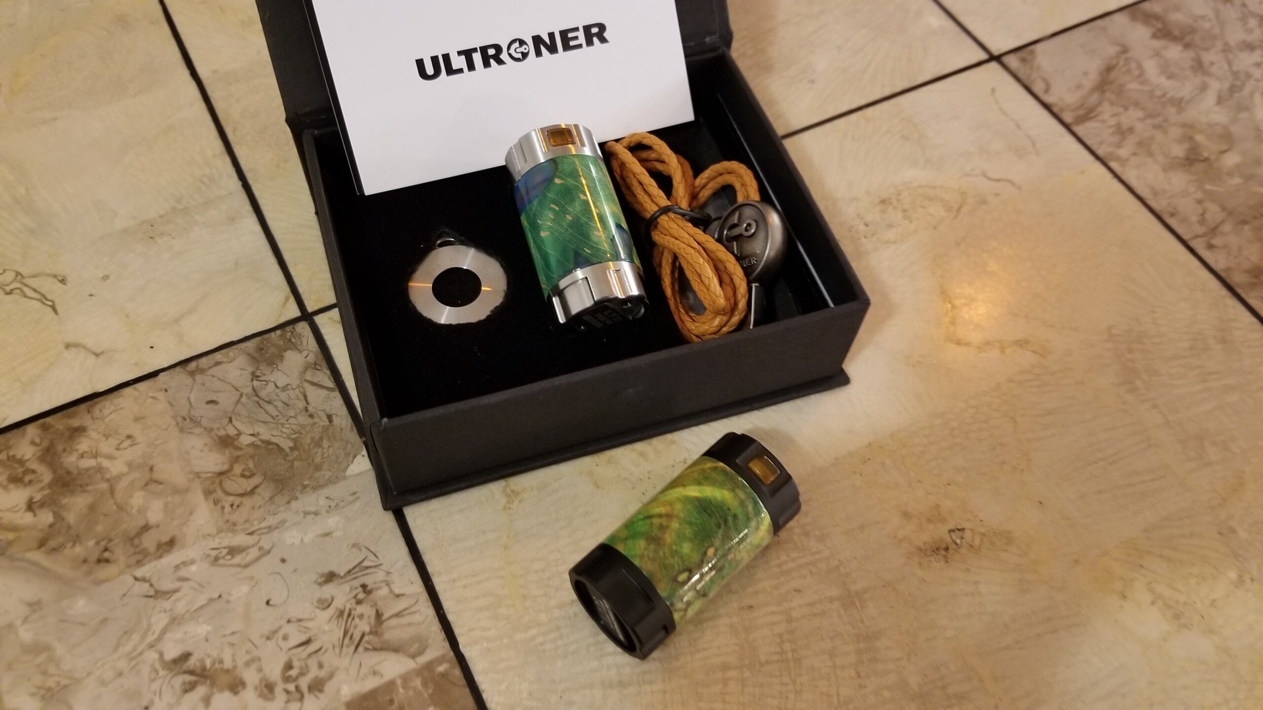 レア　ULTRONER　ministick　スタビライズウッド　vape mod