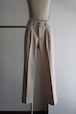 tilt The authetics " 1 Pleats Hard Twist Chino Trousers (Ivory)"