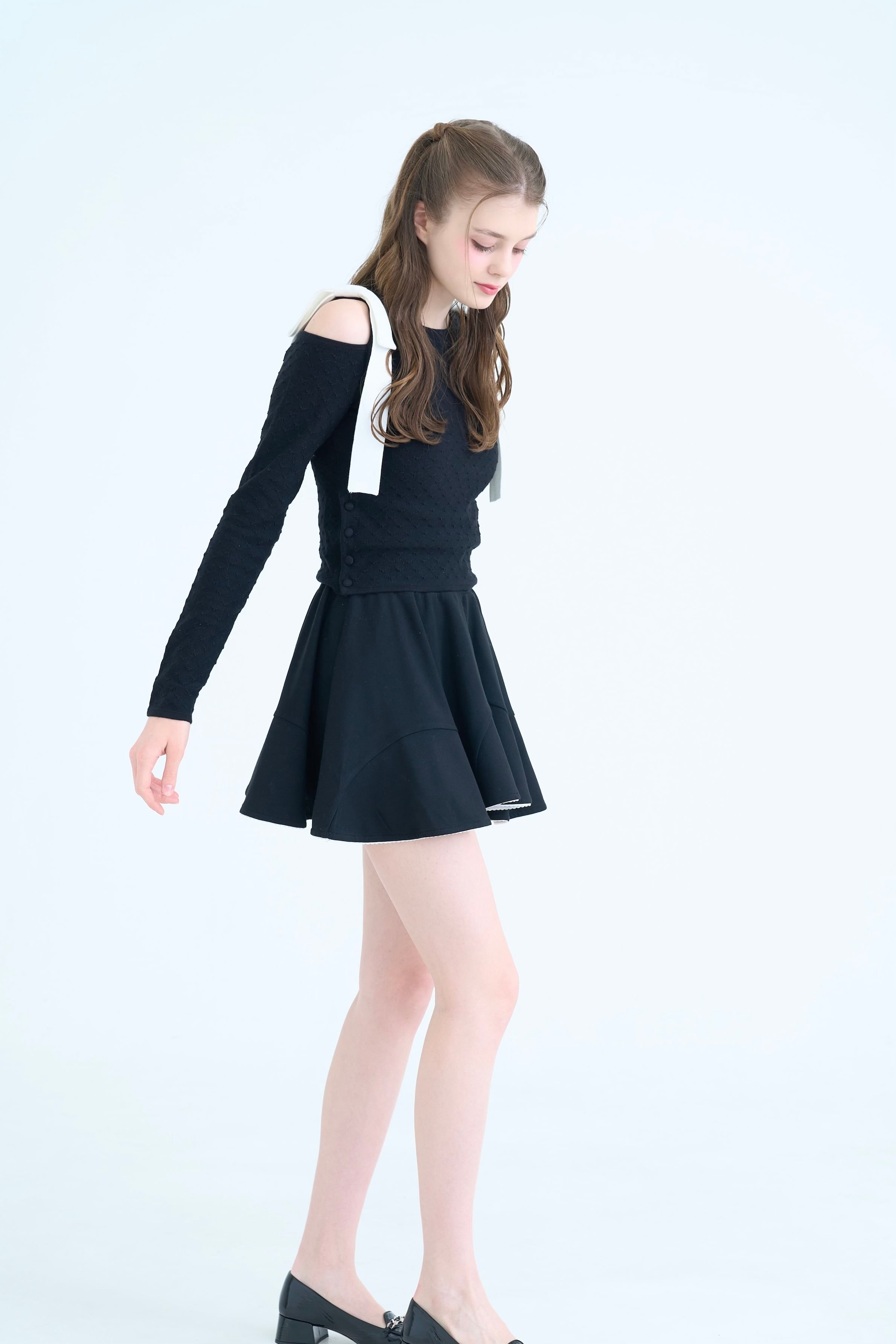 shoulder ribbon knit〈black〉 | PRIMAVELY