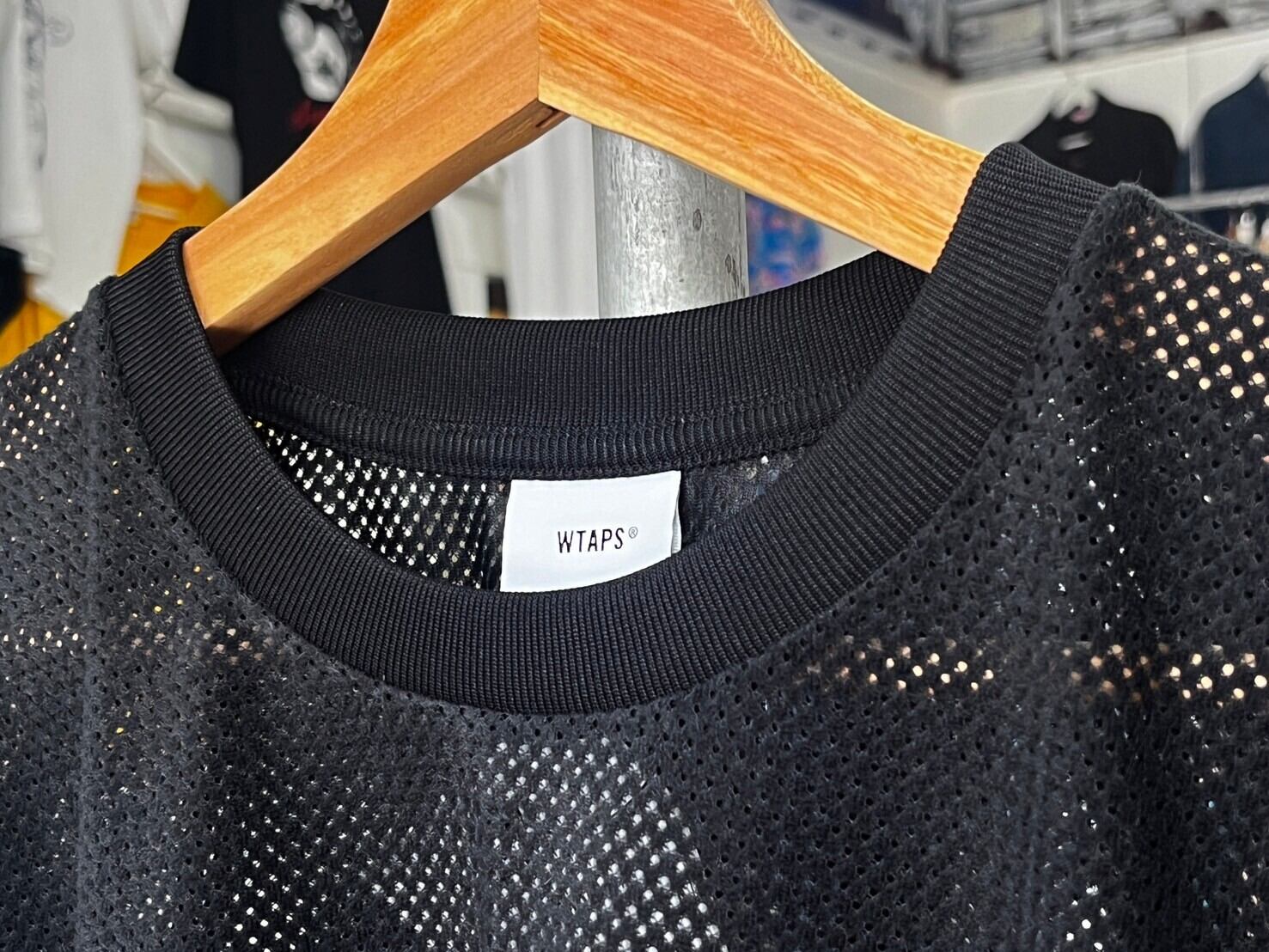 WTAPS 24SS QB SS FOOTBALL SHIRT POLY. ERA BLACK 03 241ATDT-CSM36  