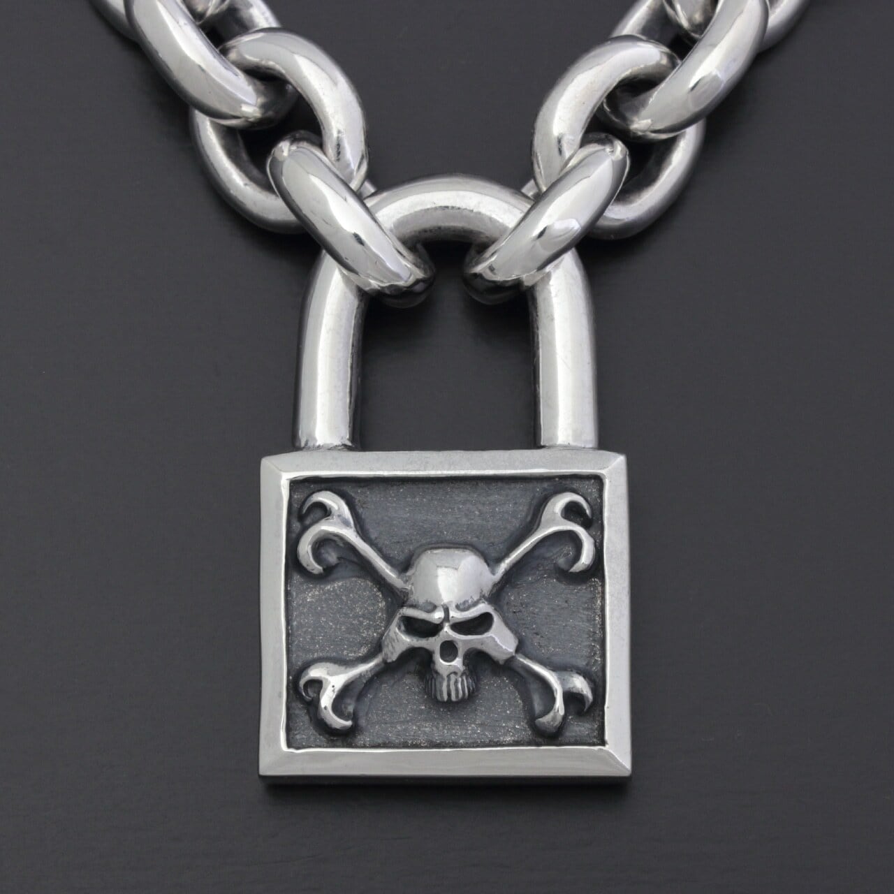 THIRTEEN DESIGNS サーティーンデザインズ ドクロ トップのみ THIRTEEN DESIGNS official サーティーンデザインズ X BONE SKULL