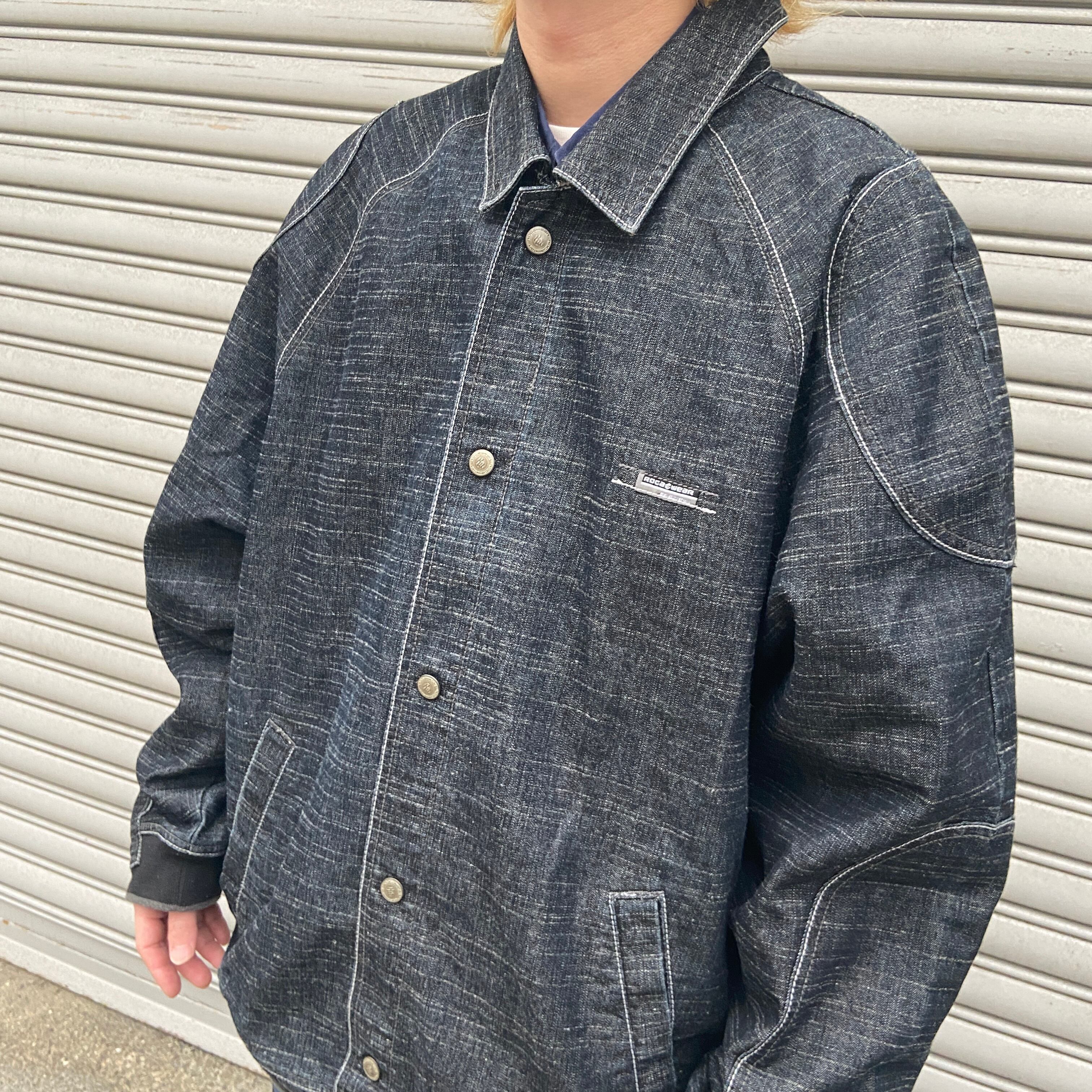 送料無料』Roca wear ロカウェア デニムスタジャン ビッグロゴ XL 