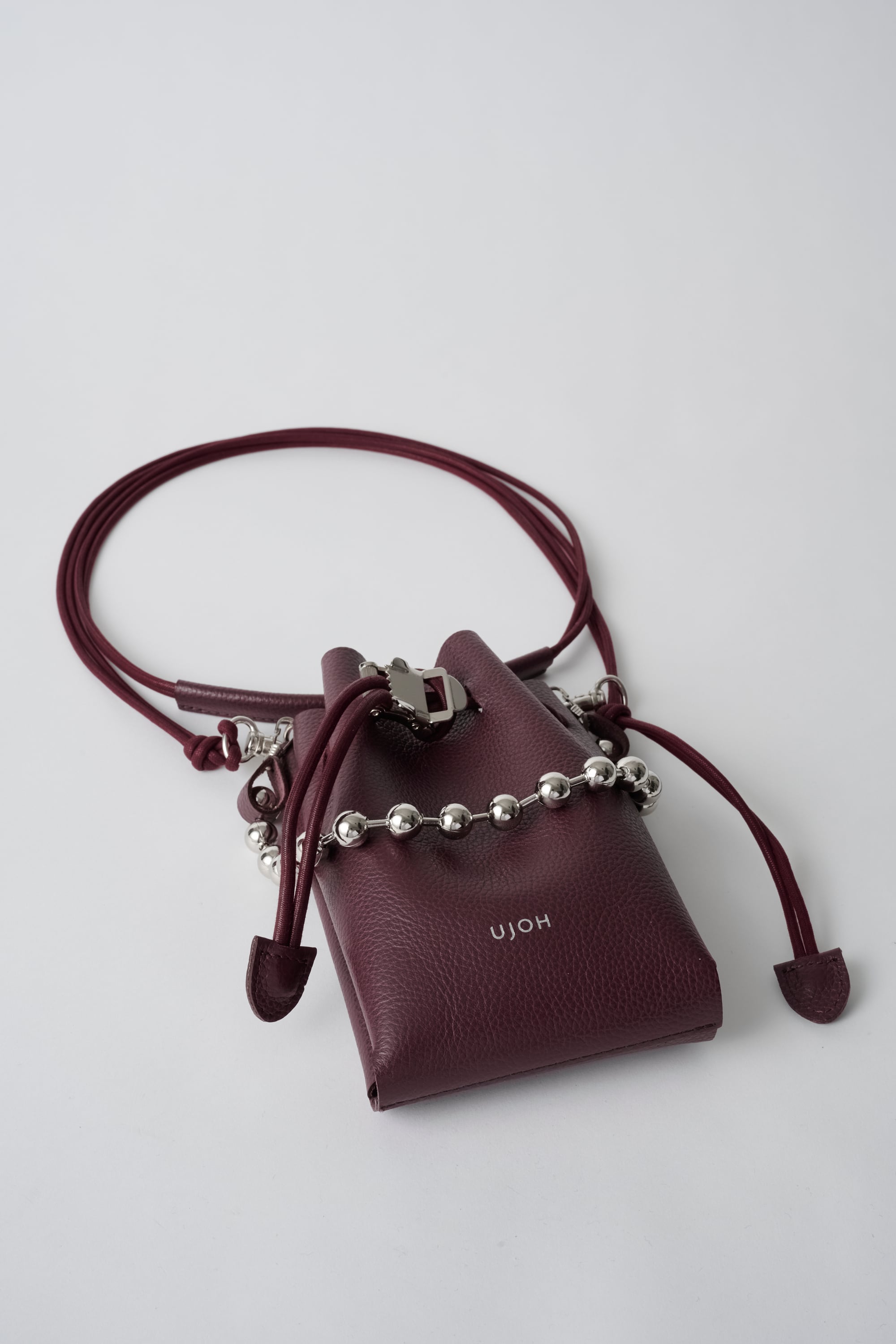 Ball Chain Handle Pouch / 牛革 / U744-A52-700 | UJOH ― UJOH ONLINE