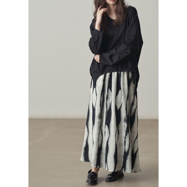 Tie-dyed long skirt C0396