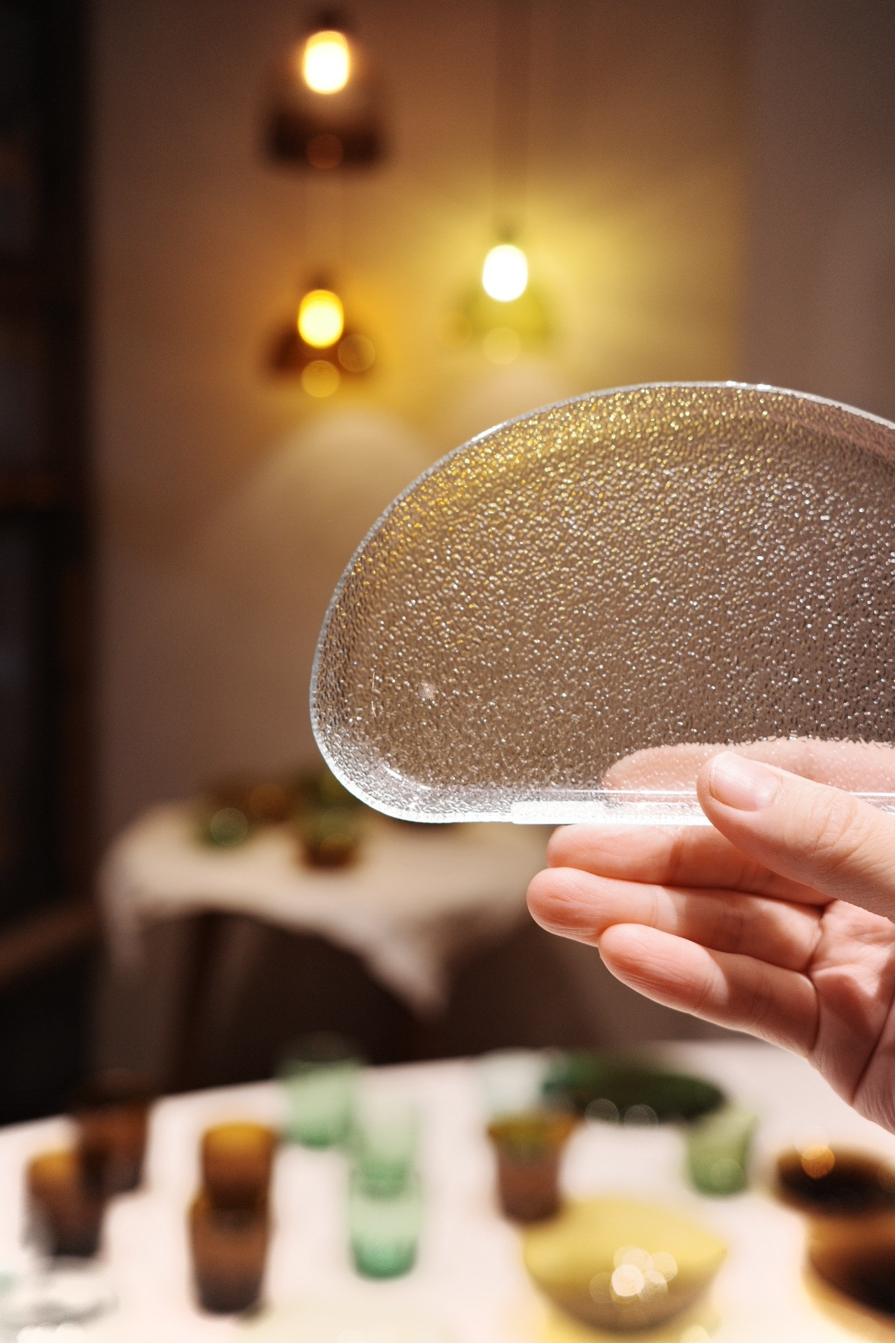 池谷三奈美｜型板 半月皿 ＜LOCAL GLASS CHAT＞