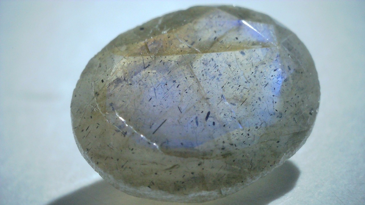 ラブラドライト　2.34ct　[C13‐332]