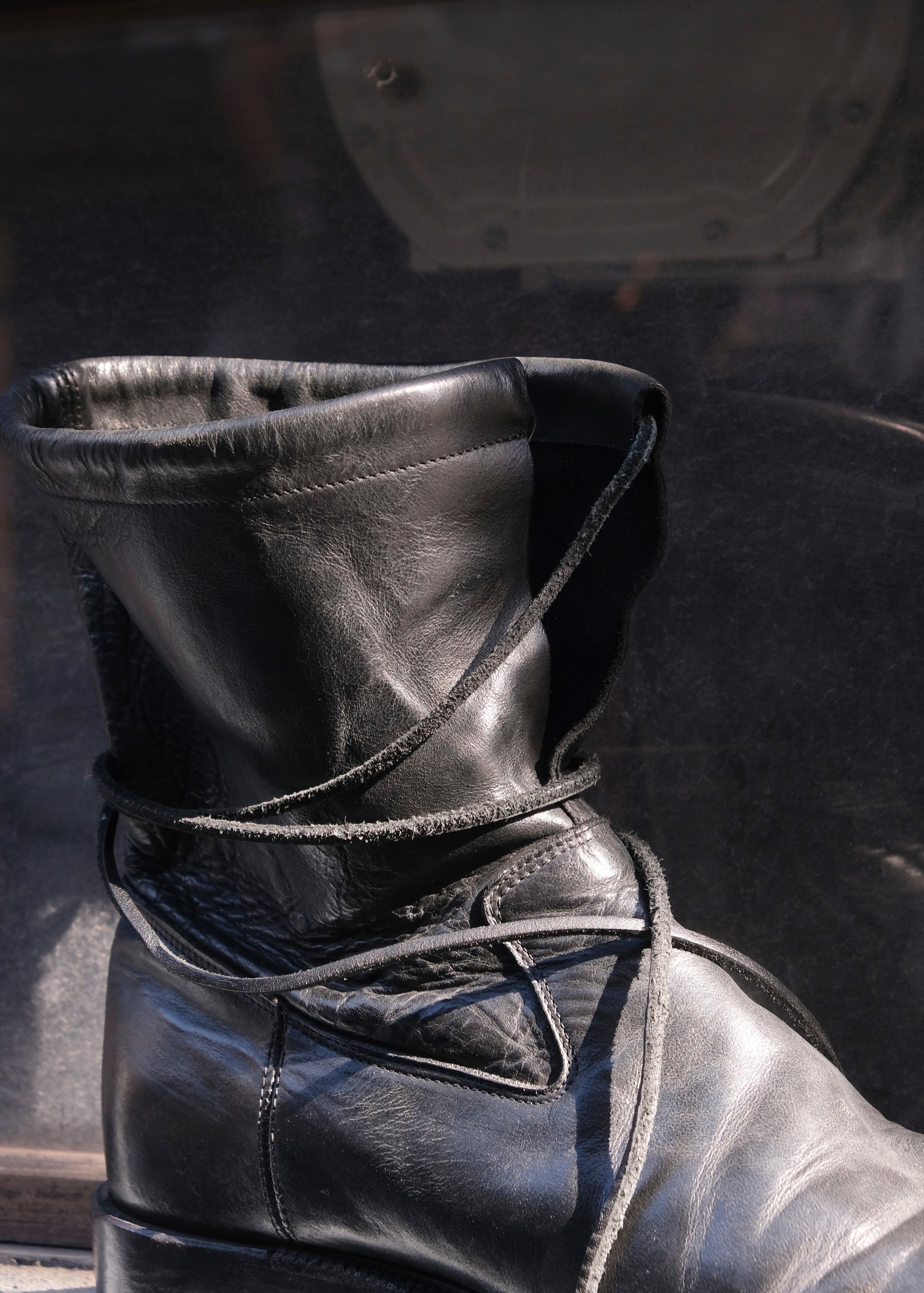 KRISVANASSCHE wrapped lace up long boots | CETTEN Krisvanassche