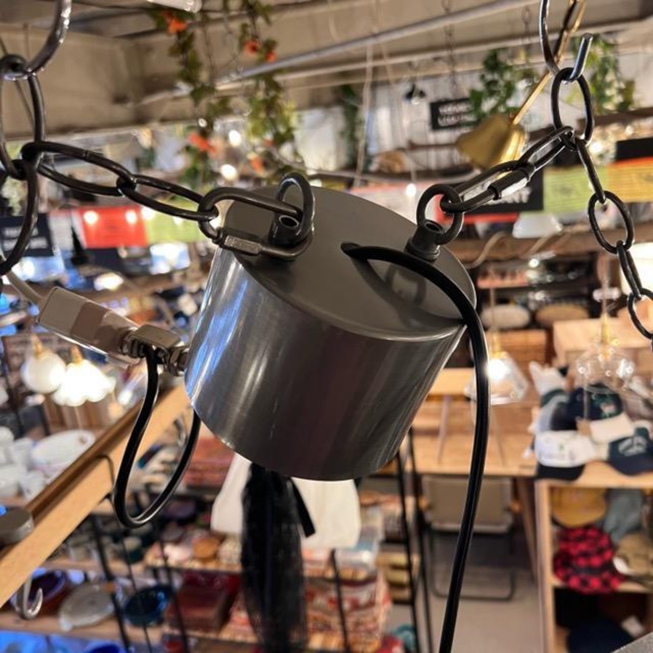 コンプトンランプ　ハンマートングレイ　メッシュ　インダストリアル