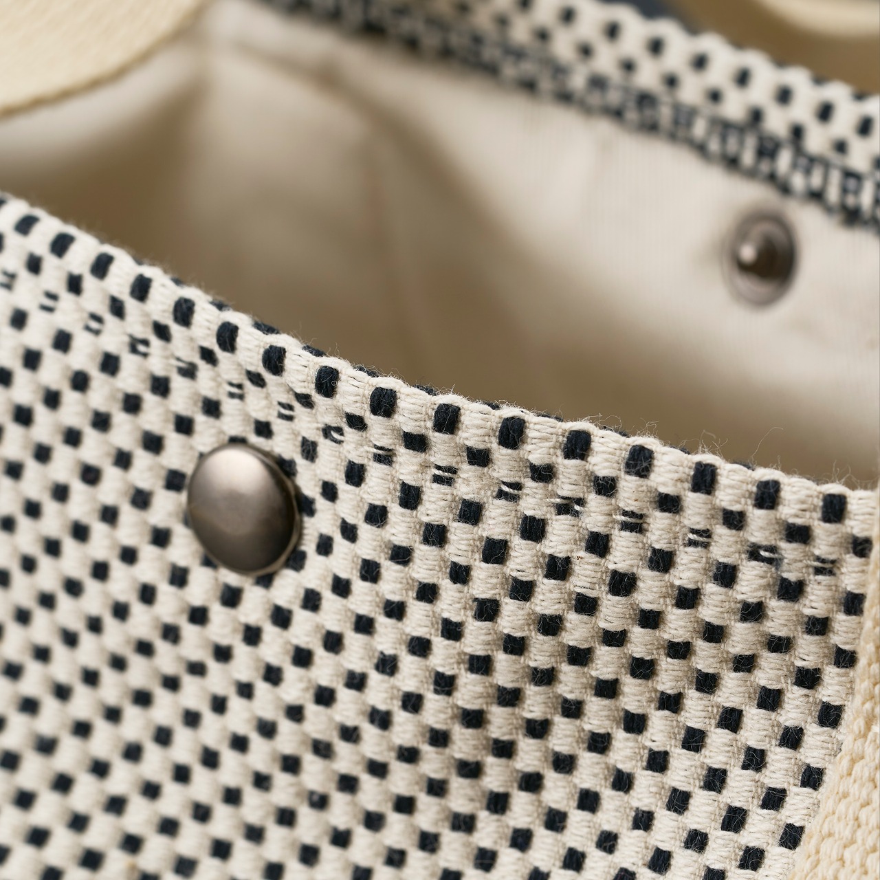 庖斬巴　刺織 -SHIORI-　手提　生成　IK-027