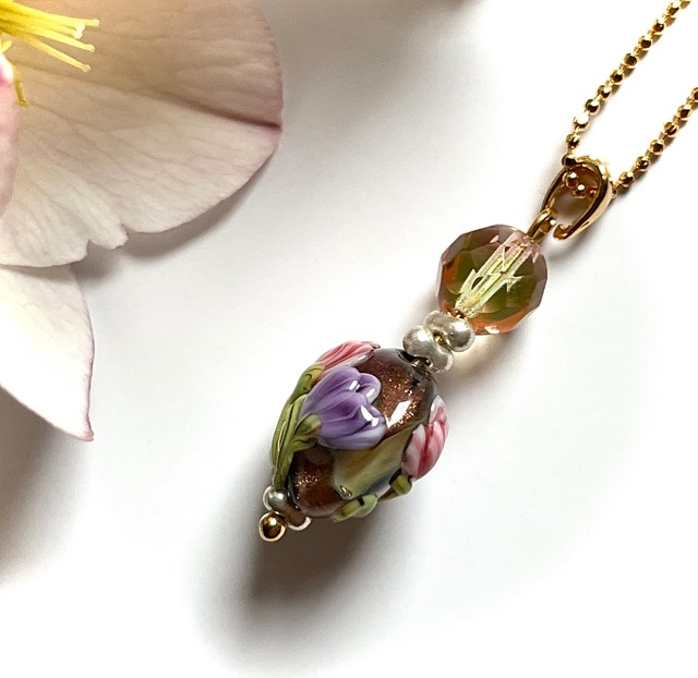 ヌーヴォーフリージアネックレスII